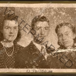 Mom, Sashka and Jenny - the 3 musketeers :)